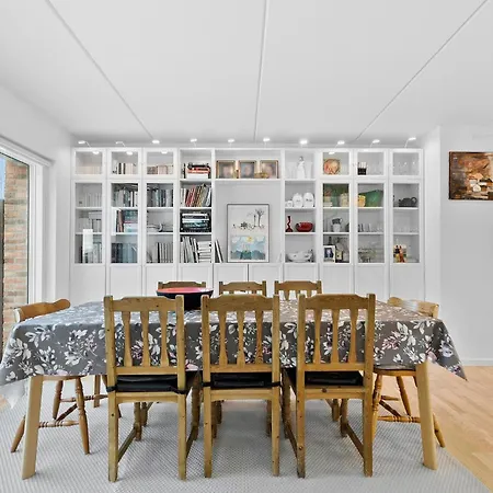Holiday home Amazing In With Kitchen