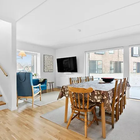 Amazing In With Kitchen